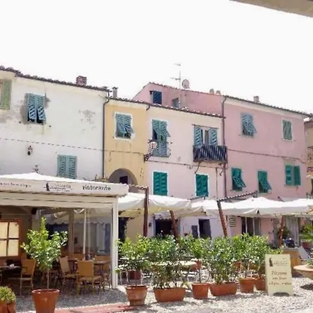 Spazioso Incantevole Monolocale A Appartement *