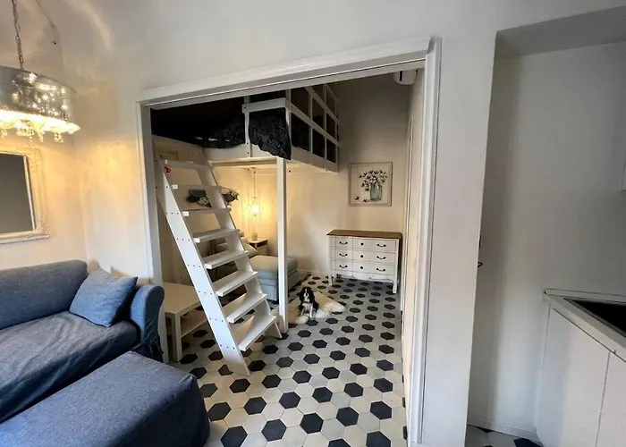 아파트 Spazioso Incantevole Monolocale A